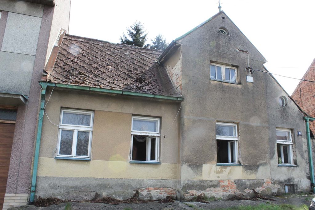 Původní stav rodinného domu před rekonstrukcí